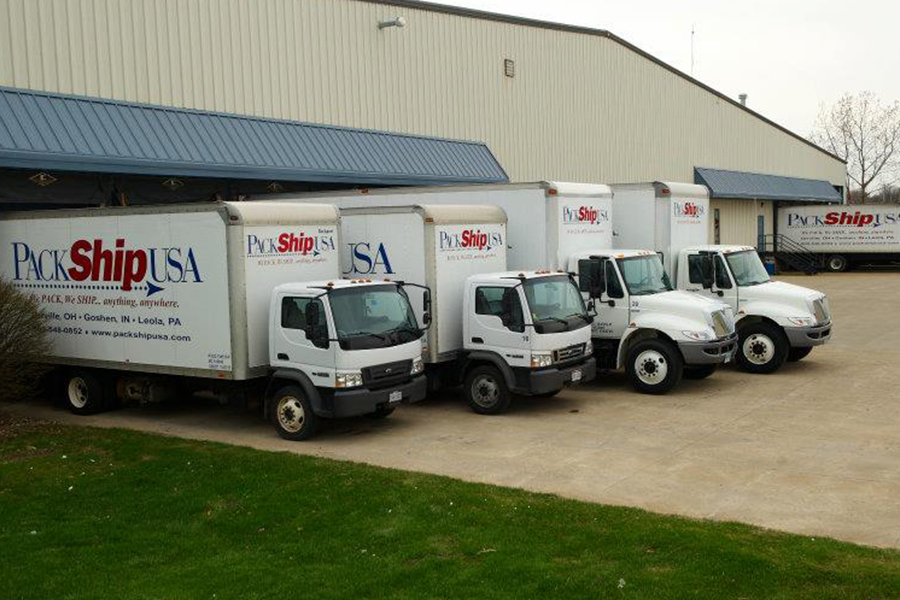 PackShip USA trucks outside of warehouse 