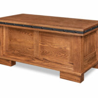 Monta Vista Blanket Chest